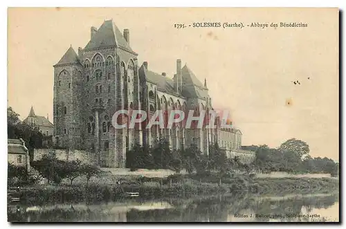 Cartes postales Solesmes Sarthe Abbaye des Benedictins de Solesmes Sarthe Les Celebres Sculptures Jesus au milie