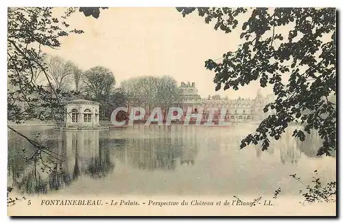 Ansichtskarte AK Fontainebleau Le Palais Perspective du Chateau et de l'Etang