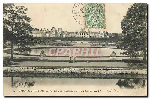 Cartes postales Fontainebleau Le Tibre et Perspective sur le Chateau