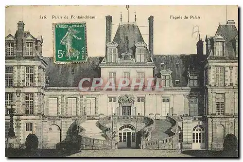 Ansichtskarte AK Palais de Fontainebleau Facade du Palais