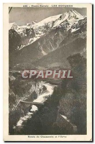 Cartes postales Haute Savoie Les Houches Route de Chamonix et l'Arve