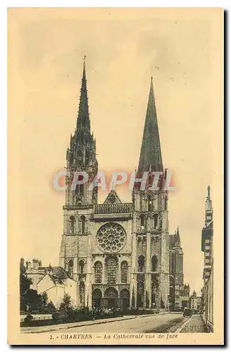 Cartes postales Chartres La Cathedrale vue de face