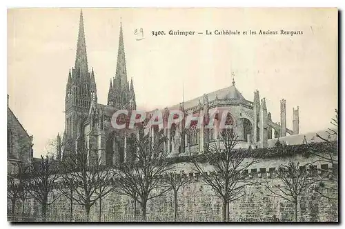 Ansichtskarte AK Quimper La Cathedrale et les Anciens Remparts