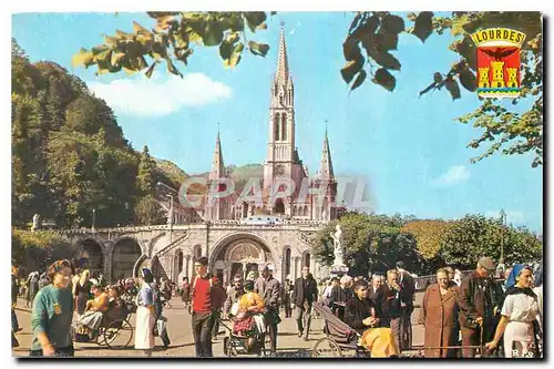 Cartes postales Lourdes Les Malades reviennent de la Grotte