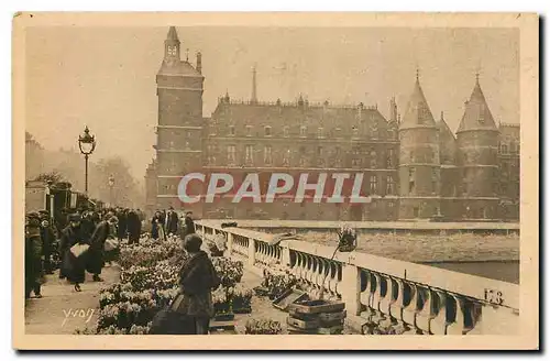 Cartes postales Paris Le Marche auc fleurs du Pont au Change et la Conciergerie