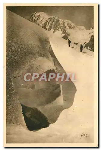 Ansichtskarte AK La Douce France Massif du Mont Blanc Mont Dolent Crevasse au Col du Triolet