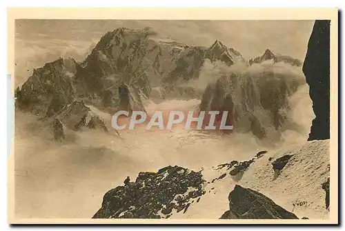 Cartes postales La Douce France Massif du Mont Blanc Mont Dolent Glacier du Geant Le Mont Blanc vu de la Salle a