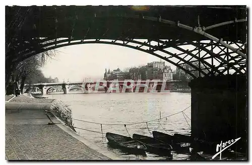 Cartes postales Sous les Ponts de Paris Le Pont Neuf vu du Pont des Arts