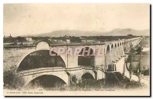 Ansichtskarte AK Carpentras Vue generale de l'Aqueduc