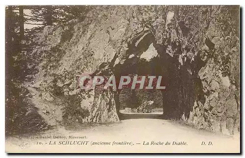 Cartes postales La Schluct Ancienne frontiere La Roche du Diable Automobile