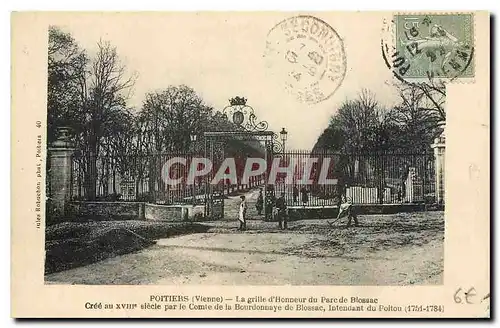Cartes postales Poitiers Vienne La grille d'Honneur du Parc de Blossac