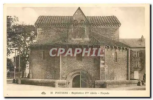 Ansichtskarte AK Poitiers Baptistere Facade