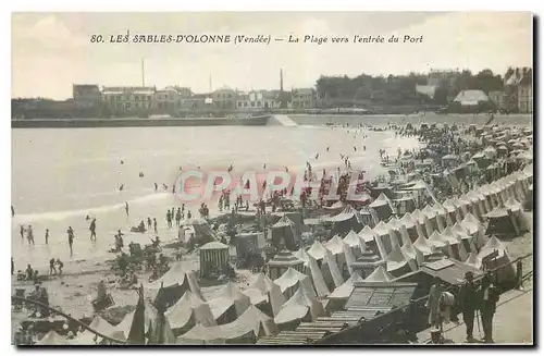 Cartes postales Les Sables d'Olonne Vendee La Plage vers l'entree du Port