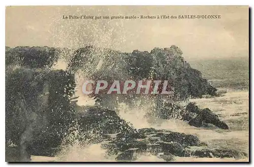 Cartes postales Le Puits d'Enfer une grande maree Rochers a l'Est des Sables d'Olonne