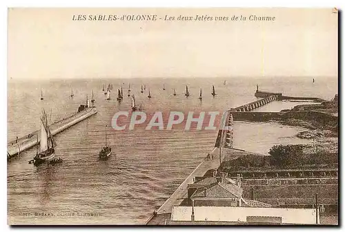 Cartes postales Les Sables d'Olonne Les deux Jetees vues de la Chaume