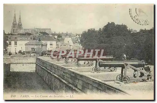 Cartes postales Paris Les Canons des Invalides