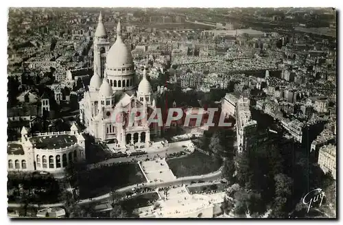 Cartes postales moderne En Avion sur Paris La Basilique du Sacre Coeur de Montmartre