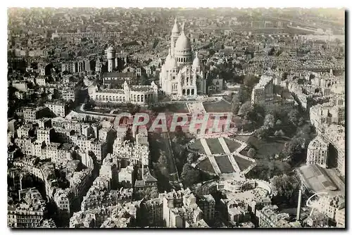 Cartes postales moderne En Avion sur Paris La colline de Montmartre avec le Basilique du Sacre Coeur et son funiculaire