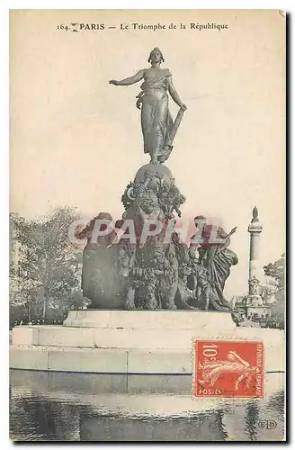 Cartes postales Paris Le Triomphe de la Republique Lion