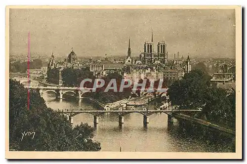 Cartes postales Paris en flanant La Cite Notre Dame