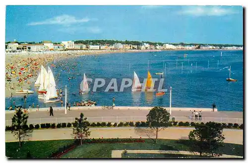 Cartes postales Royan La Plage devant le Casino