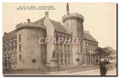 Ansichtskarte AK Angouleme Hotel de Ville et nouveau Square