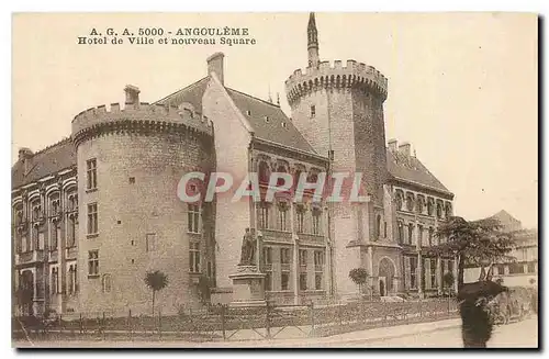 Cartes postales Angouleme Hotel de Ville et nouveau Square