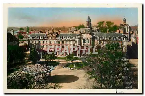 Cartes postales Caen Calvados Vue sur l'Hotel de Ville et le square Place de la Republique