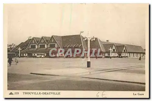 Cartes postales Trouville Deauville La Gare