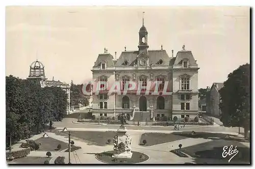 Ansichtskarte AK Tarbes Htes Pyr Hotel de Ville et la Poste