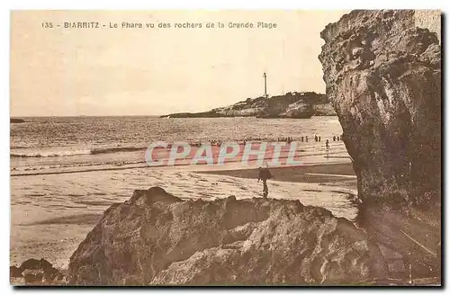 Cartes postales Biarritz Le Phare vu des rochers de la Grande Plage