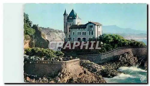 Cartes postales Biarritz Villa Belza Dans le fond les Pyrenees la Rhune