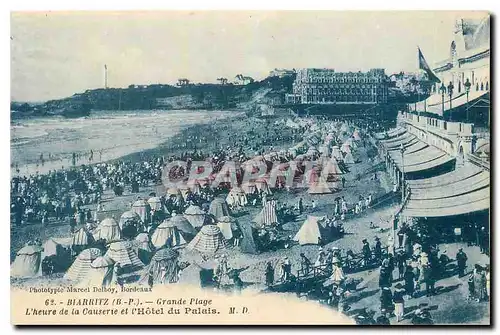 Cartes postales Biarritz B P Grande Plage l'heure de la Causerie et l'Hotel du Palais