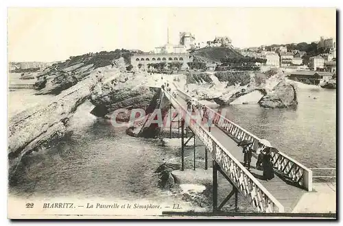 Cartes postales Biarritz la Passerelle et le Semaphore