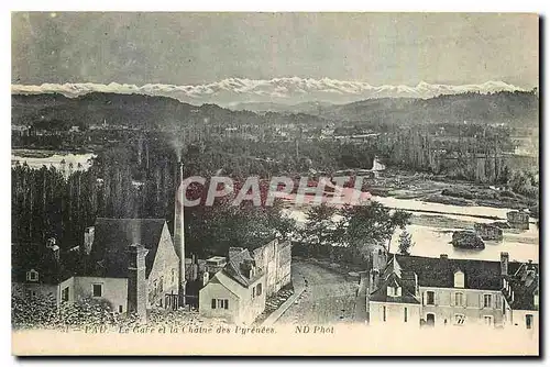 Ansichtskarte AK Pau le Gare et la Chaine des Pyrenees