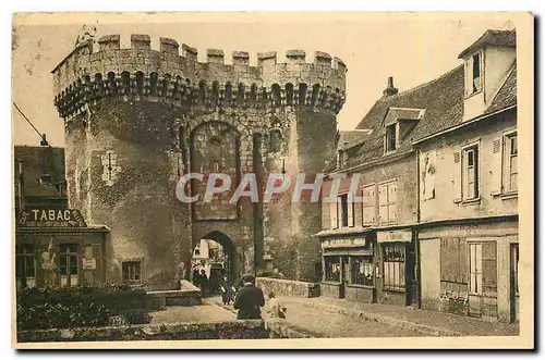 Ansichtskarte AK Chartres Eure et Loir La Porte Guillaume Tabac