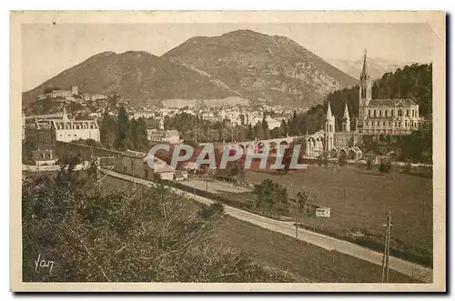 Cartes postales Lourdes La Basilique et le pis du Jer