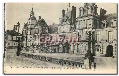 Ansichtskarte AK Palais de Fontainebleau l'Escalier du Fer a Cheval