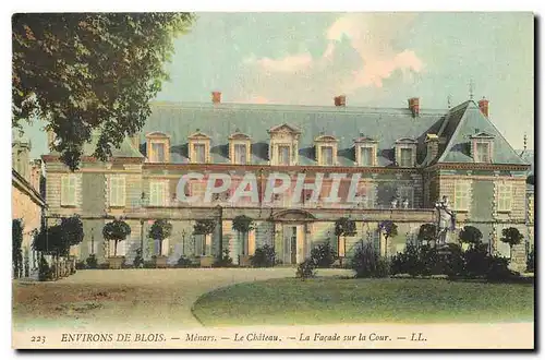 Cartes postales Environs de Blois Menars Le Chateau La Facade sur la Cour