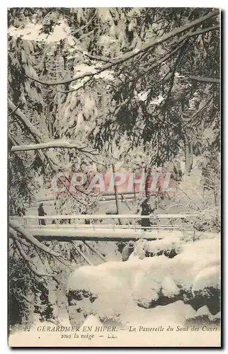 Ansichtskarte AK Gerardmer en Hiver La Paserelle du Soul des Cuves sous la neige