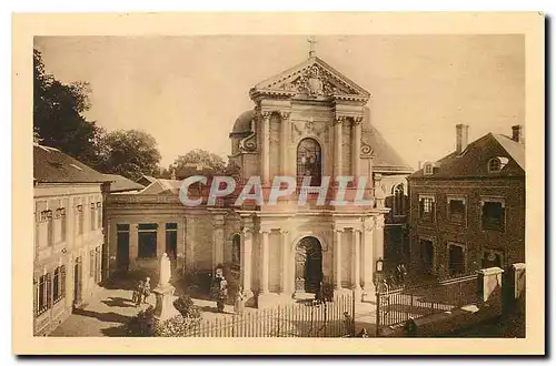 Ansichtskarte AK La Chapelle des Carmelites de Lisieux La facade