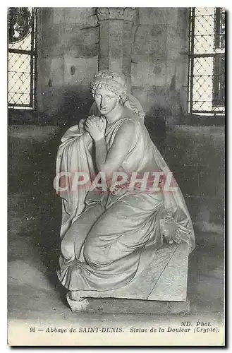 Ansichtskarte AK Abbaye de Saint Denis Statue de la Douleur Crypte