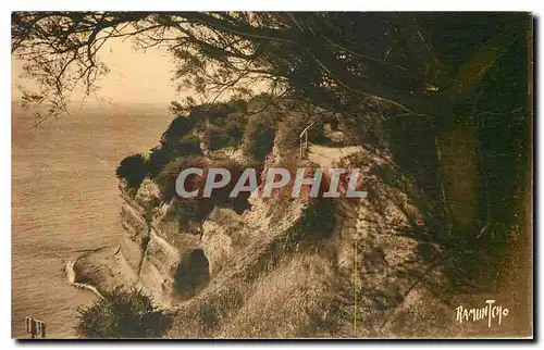 Cartes postales Meschers Falaises de la Grotte des Fontaines