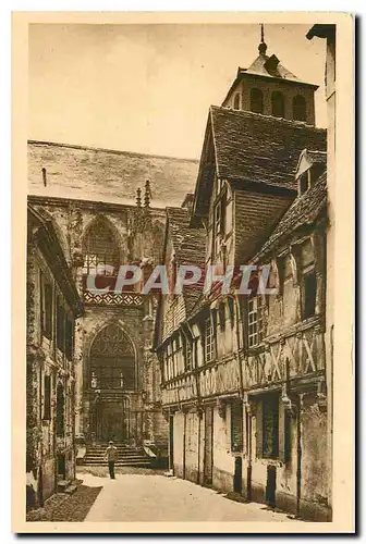 Cartes postales Lisieux Calvados Rue Aristide Briand et entree de l'Eglise St Jacques