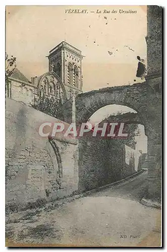 Cartes postales Vezelay La Rue des Ursulines