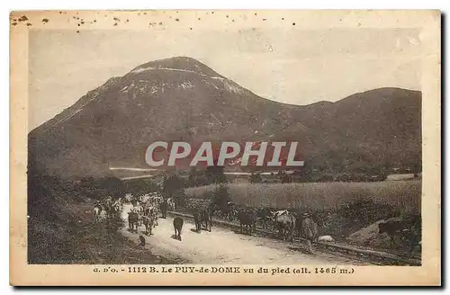 Cartes postales Le Puy de Dome vu du pied