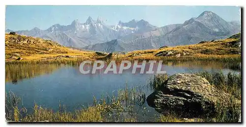 Cartes postales Ete dans nos Montagnes Un joli lac de montagne