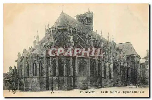 Ansichtskarte AK Nevers La Cathedrale Eglise Saint Cyr