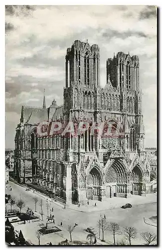 Cartes postales Reims La Cathedrale