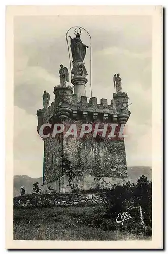 Cartes postales Pyrenees Ocean Ax les Thermes Monument de la Vierge dit N D d'Ax situe au dessus de la Ville
